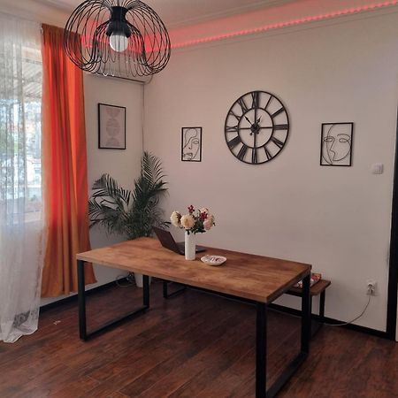 Downtown Belgrade Hostel And Apartments Luaran gambar