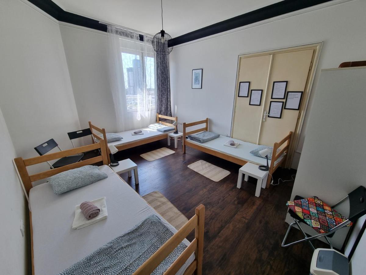 Downtown Belgrade Hostel And Apartments Luaran gambar