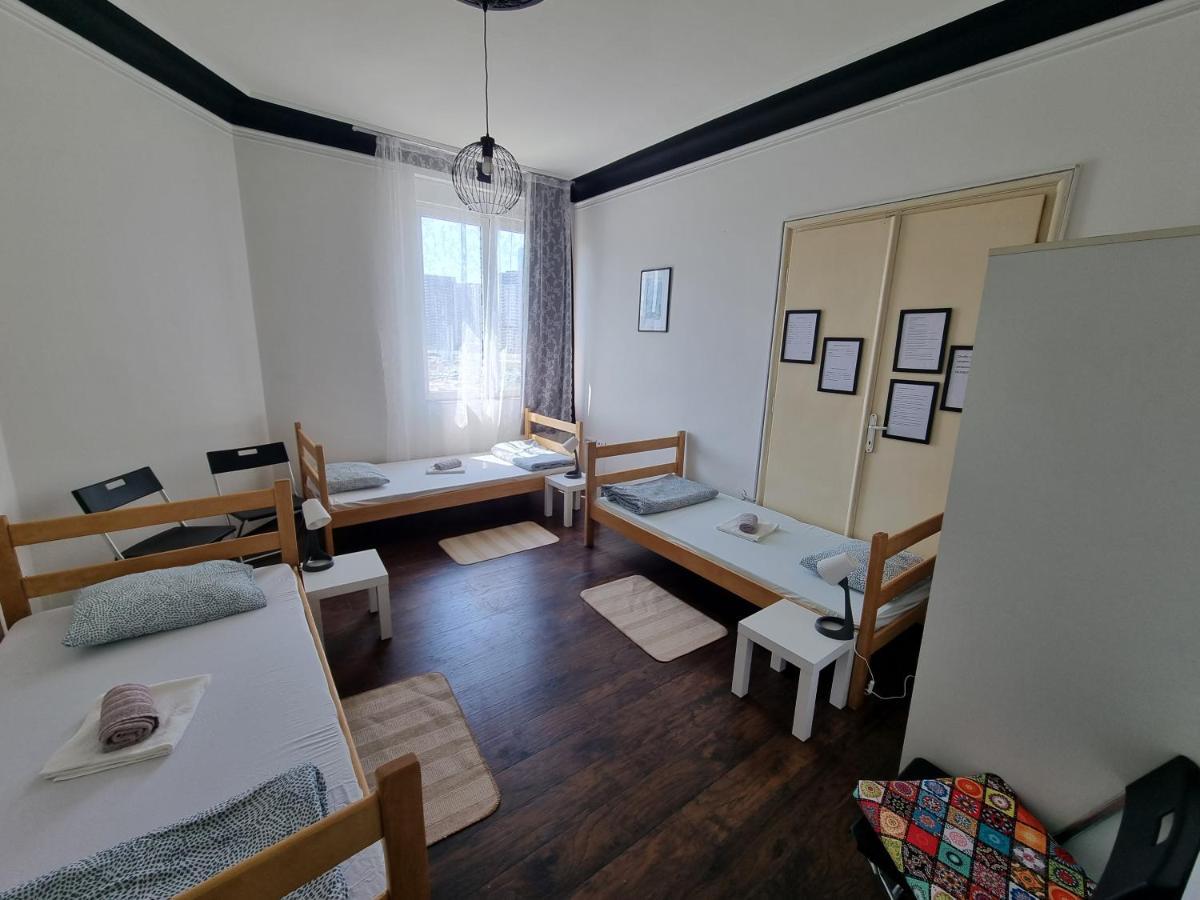 Downtown Belgrade Hostel And Apartments Luaran gambar
