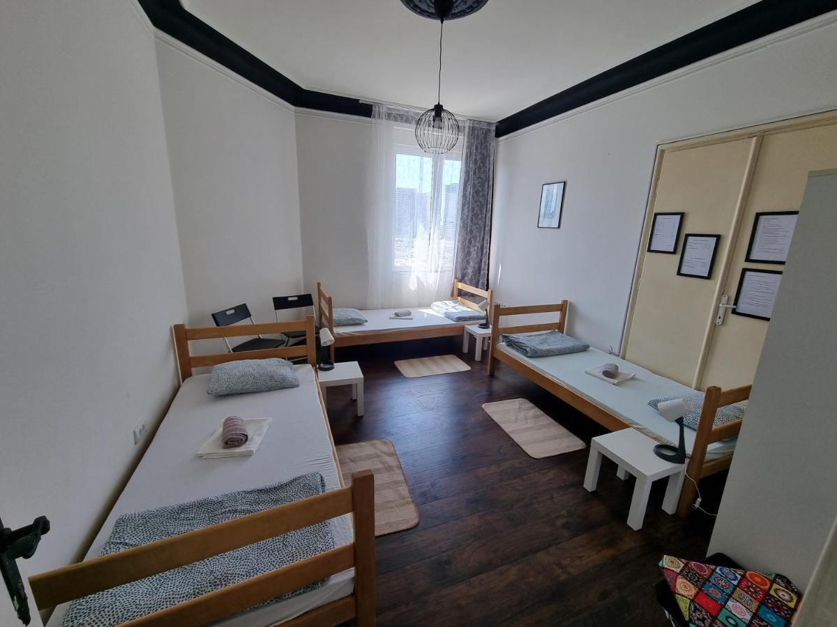 Downtown Belgrade Hostel And Apartments Luaran gambar
