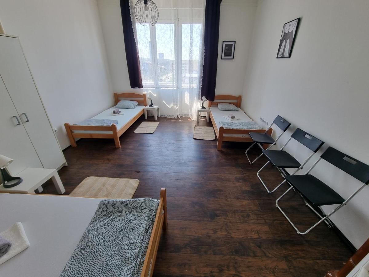 Downtown Belgrade Hostel And Apartments Luaran gambar